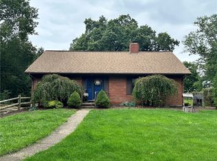 211 Country Club Rd, Butler, PA 16002