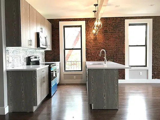 Rented by Simply Brooklyn Realty Inc | media 11