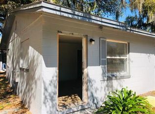 411 Kilgore St, Wildwood, FL 34785