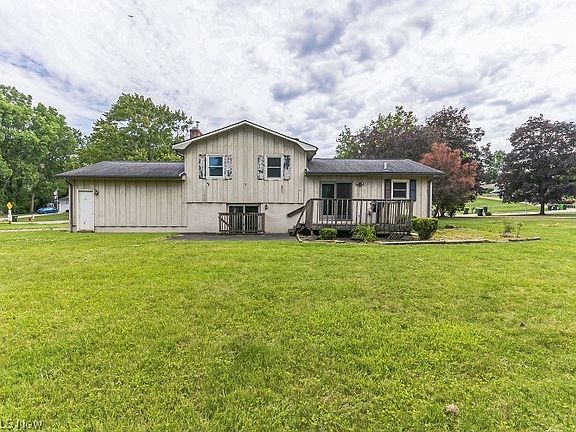 5th image of 491 Wyoga Lake Blvd