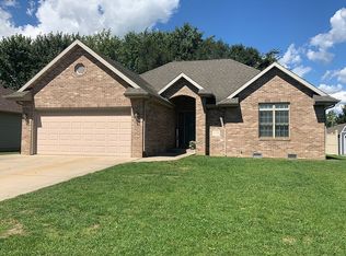 7900 W Lindbergh Dr, Yorktown, IN 47396
