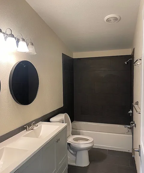 238 S 1135 W — Photo 17