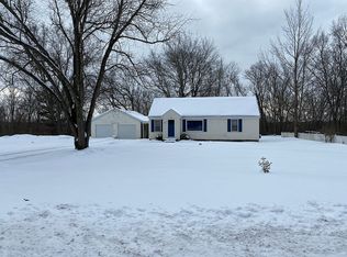 4501 E River Rd, Twin Lake, MI 49457