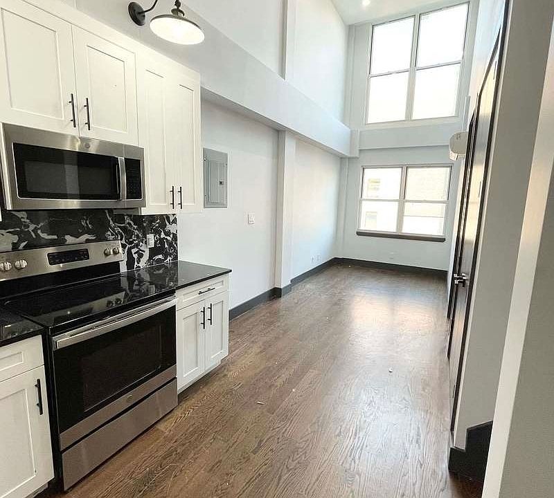 1st image of 2322 Tilden Ave #8
