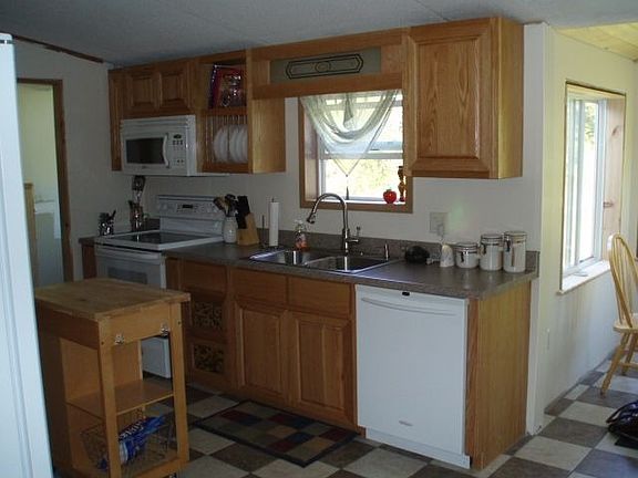 5th image of 125 Marion Dr