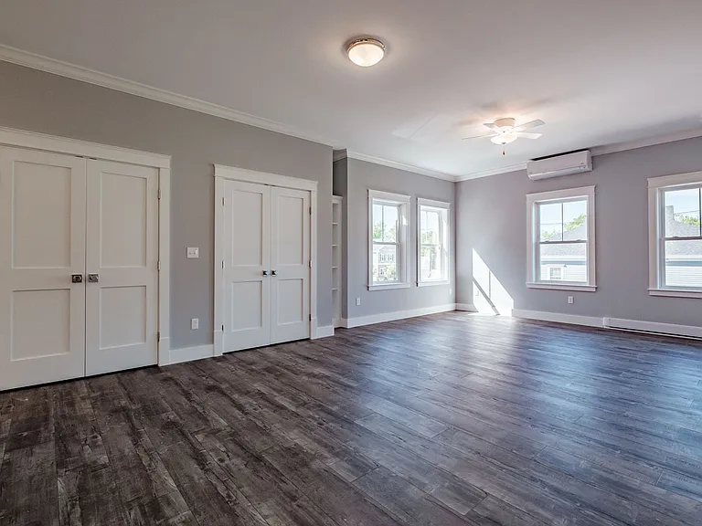 2 Cottage St #3 — Photo 17