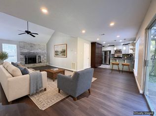 1015 Sugarfield Ct, Sugar Land, TX 77498