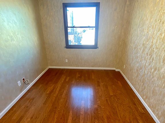 5th image of 412 Ocean View Ave #3H