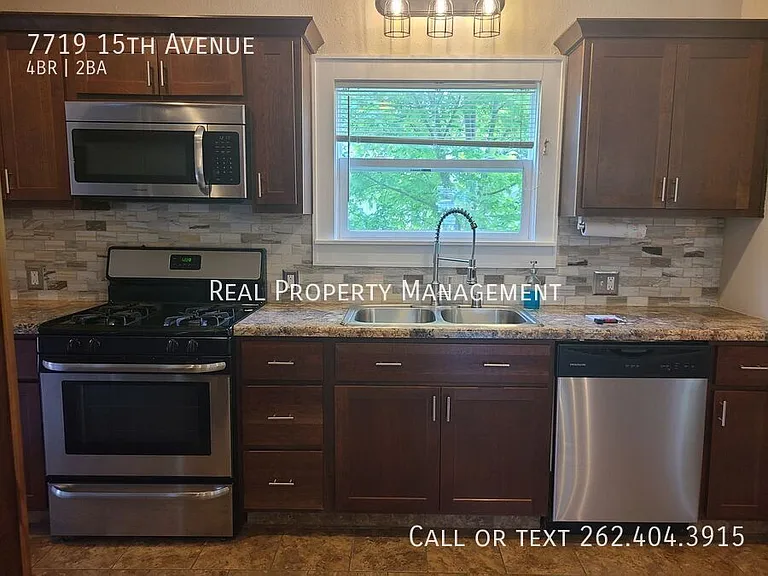7719 15th Ave — Photo 2