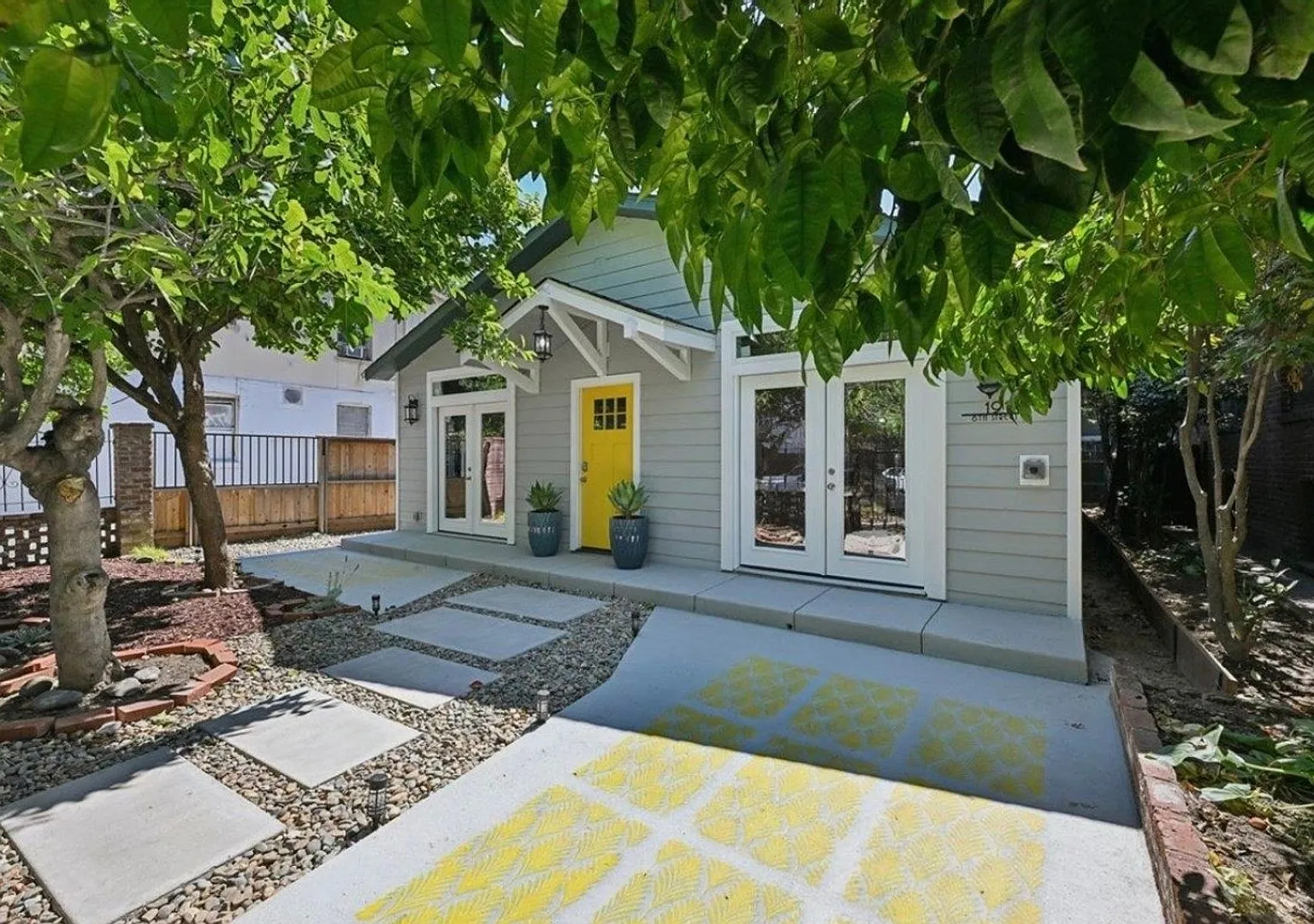 Fully Rebuilt from the Studs | 3BR + Office | 3BA | Downtown Sacramento | Near Southside Park — Photo 3