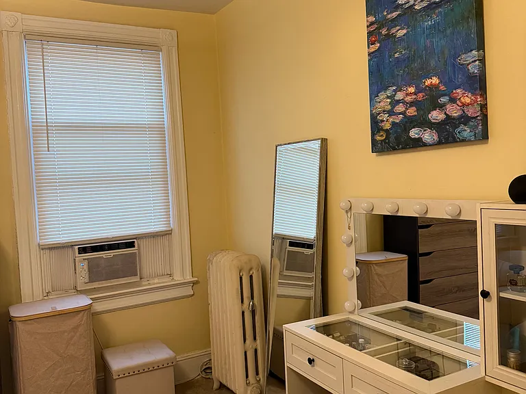1305 Potomac St NW #102 — Photo 7