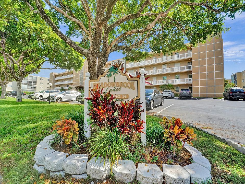 1st image of 1025 SE 4th Avenue #307