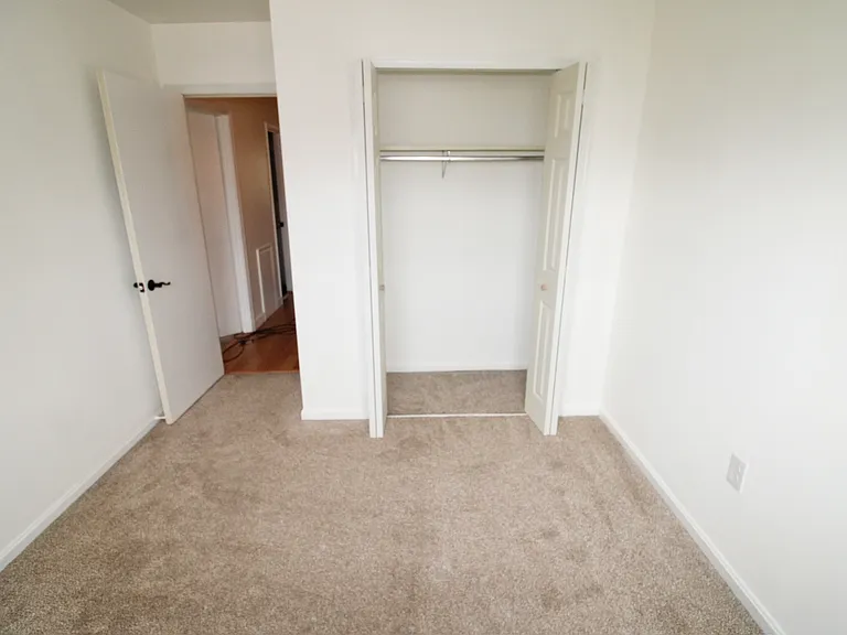8501 Buckeye Ct — Photo 30