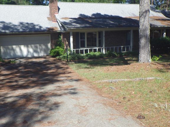 2nd image of 105 S Glenwood Trl
