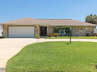7 W Sea Harbor Dr, Ormond Beach, FL 32176