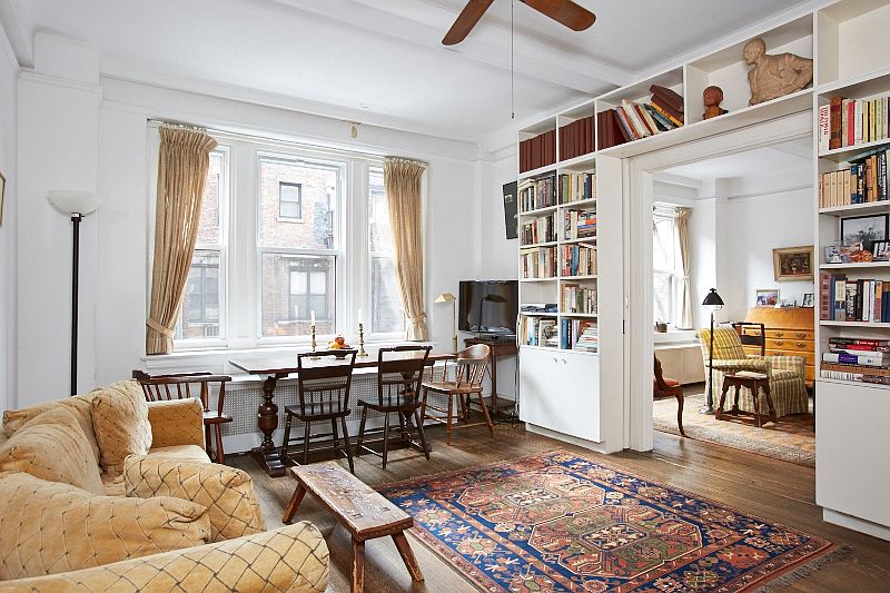 2nd image of 120 W 70th St APT 3C