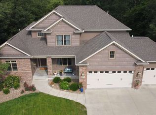1885 Alderwood Rd, North Liberty, IA 52317