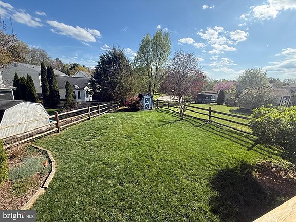5th image of 1576 Brimfield Cir