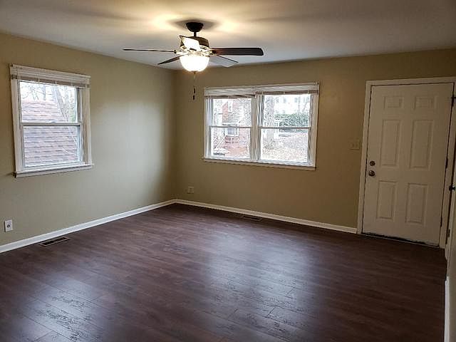 2nd image of 104 Turtle St