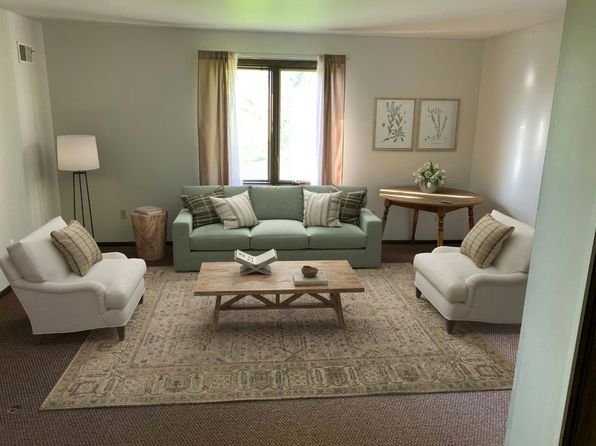 1491 E Maiden St APT 3