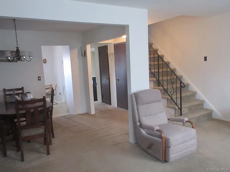 2nd image of 5 Coyne Dr #7