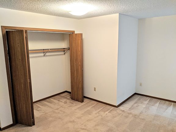 5th image of 700 Detroit Ave APT 8