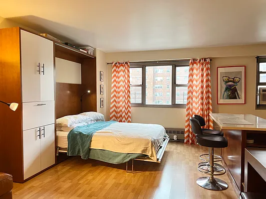 Rented by Brown Harris Stevens | media 11