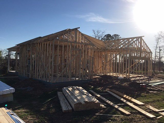2nd image of 186 Cardinal Loop
