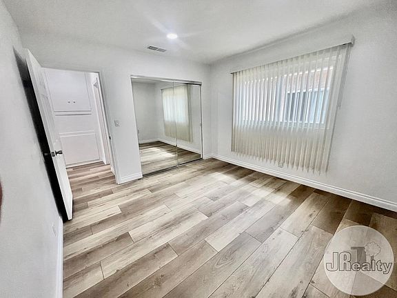 5th image of 616 S Fir Ave APT 8
