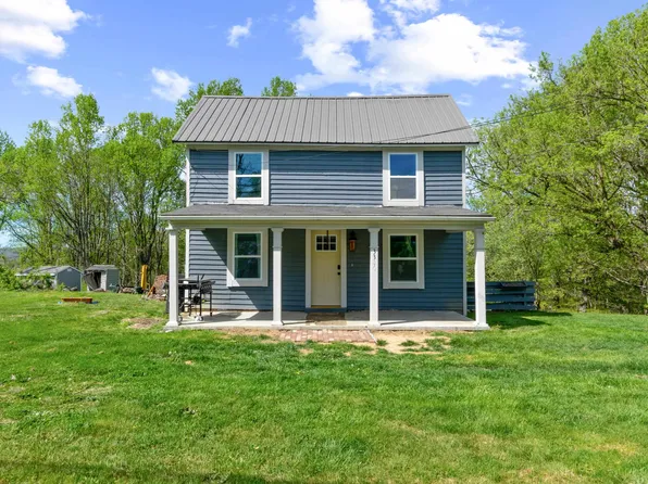 3340 McCoy Rd, Blacksburg, VA 24060