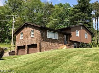 113 Saint Lawrence Rd, Patton, PA 16668