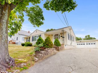 9 Scribner Boulevard, Lewiston, ME 04240