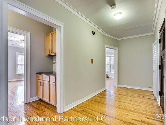 4th image of 918 Judson Ave #11064516