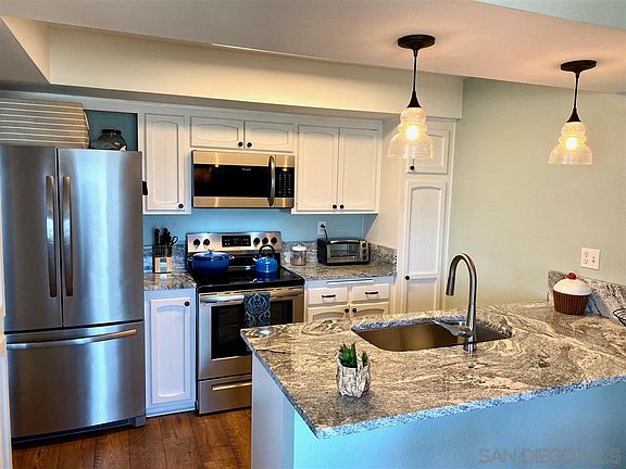5th image of 3606 Vista Rey Unit 51