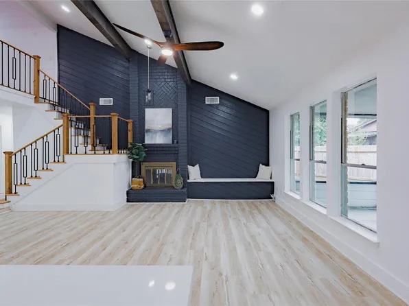 2902 Misty Park Dr, Houston, TX 77082