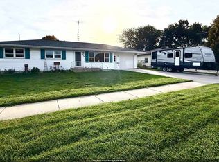 409 Grant St, Beaver Dam, WI 53916