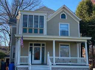 3755 Hyde Park Ave, Cincinnati, OH