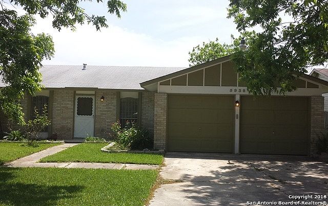 1st image of 5938 Lake Pines St