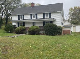 233 Fairview School Rd, Piney Flats, TN 37686