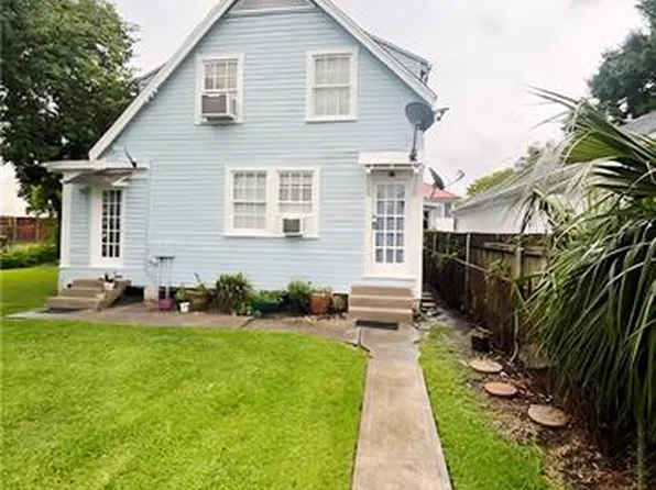 130 S Hennessey St APT 1, New Orleans, LA 70119