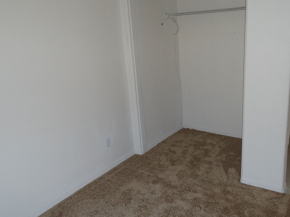 1st image of 14163 Desert Rose St