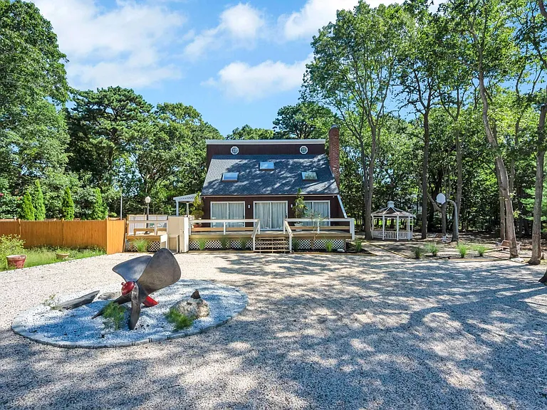 14 Trail Rd — Photo 2