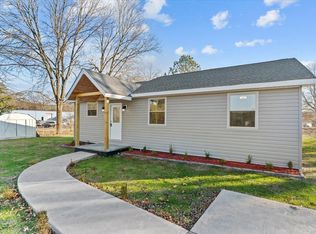 2306 Epperson Dr, Dalton, GA 30721