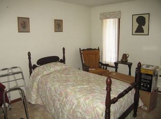 400 Wallace Rd, Bedford, NH 03110