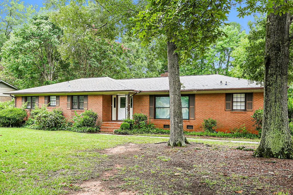 3 bed, 2.0 bath, 1578 sqft, $1,900 — Photo 4