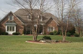 1st image of 3013 E Plantation Dr