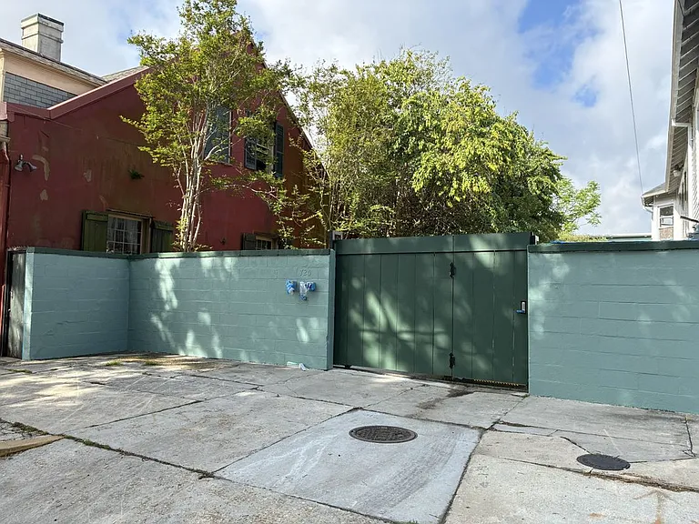 720 Spain St #2A — Photo 13