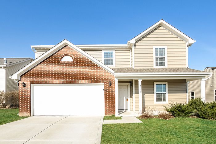1st image of 2111 Oaks Dr #12