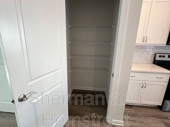 5th image of 5006 Mimosa Dr
