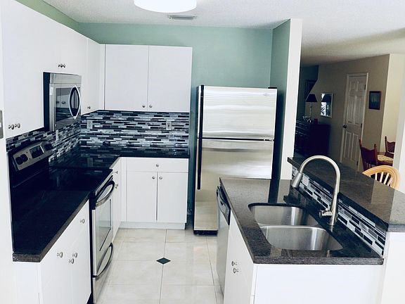 5th image of 6910 Mill Brook Pl